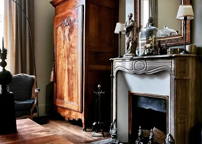 Couette-café La Maison De 3*